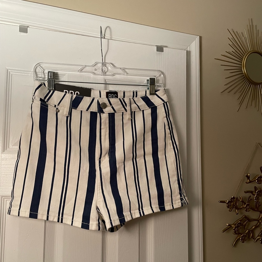 BDG Pin-Up High Rise Shorts